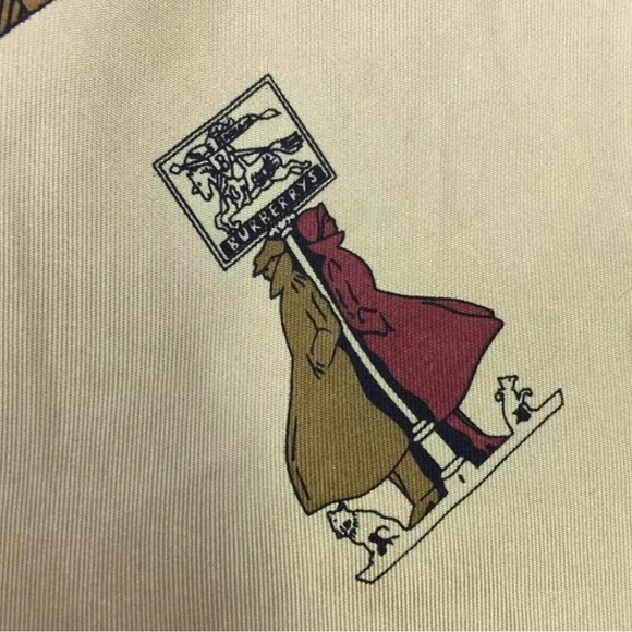 Burberrys Vintage 100% Silk Scarf - Picture 2 of 2